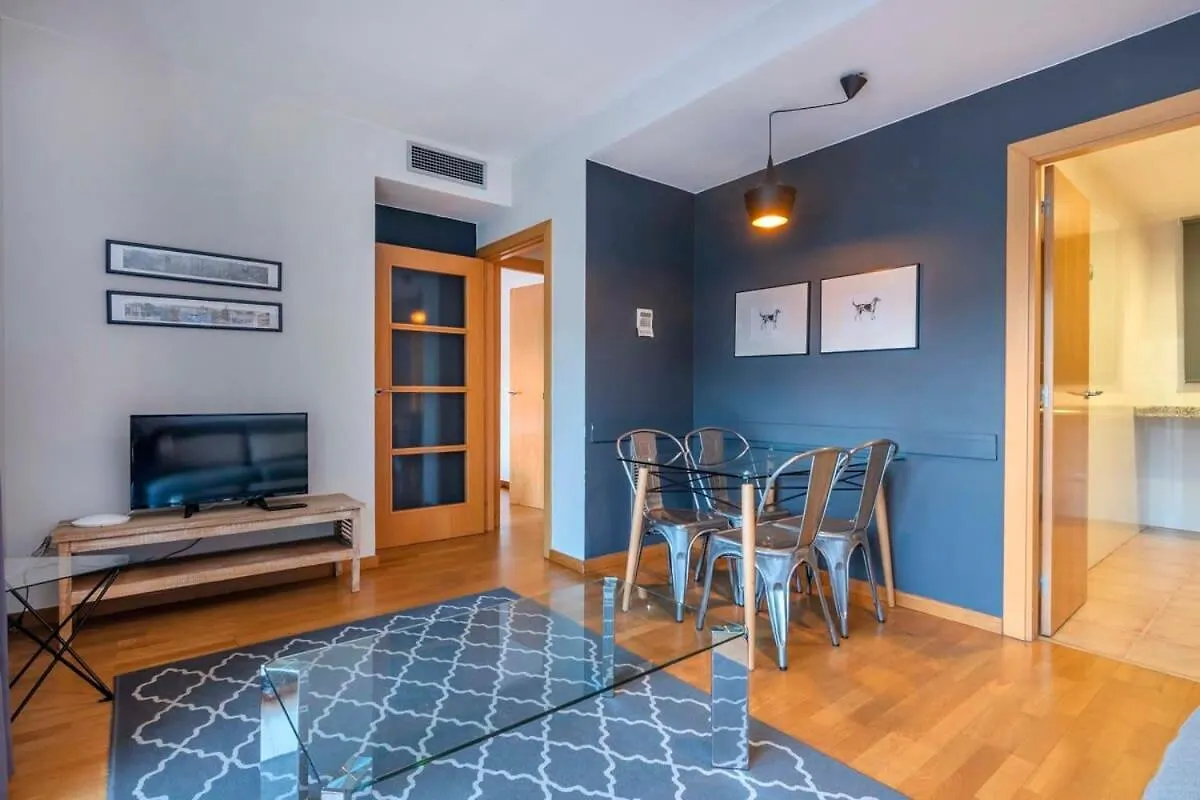 Modern And Bright Apartment In Eixample 3-1 Βαρκελώνη 0*,
